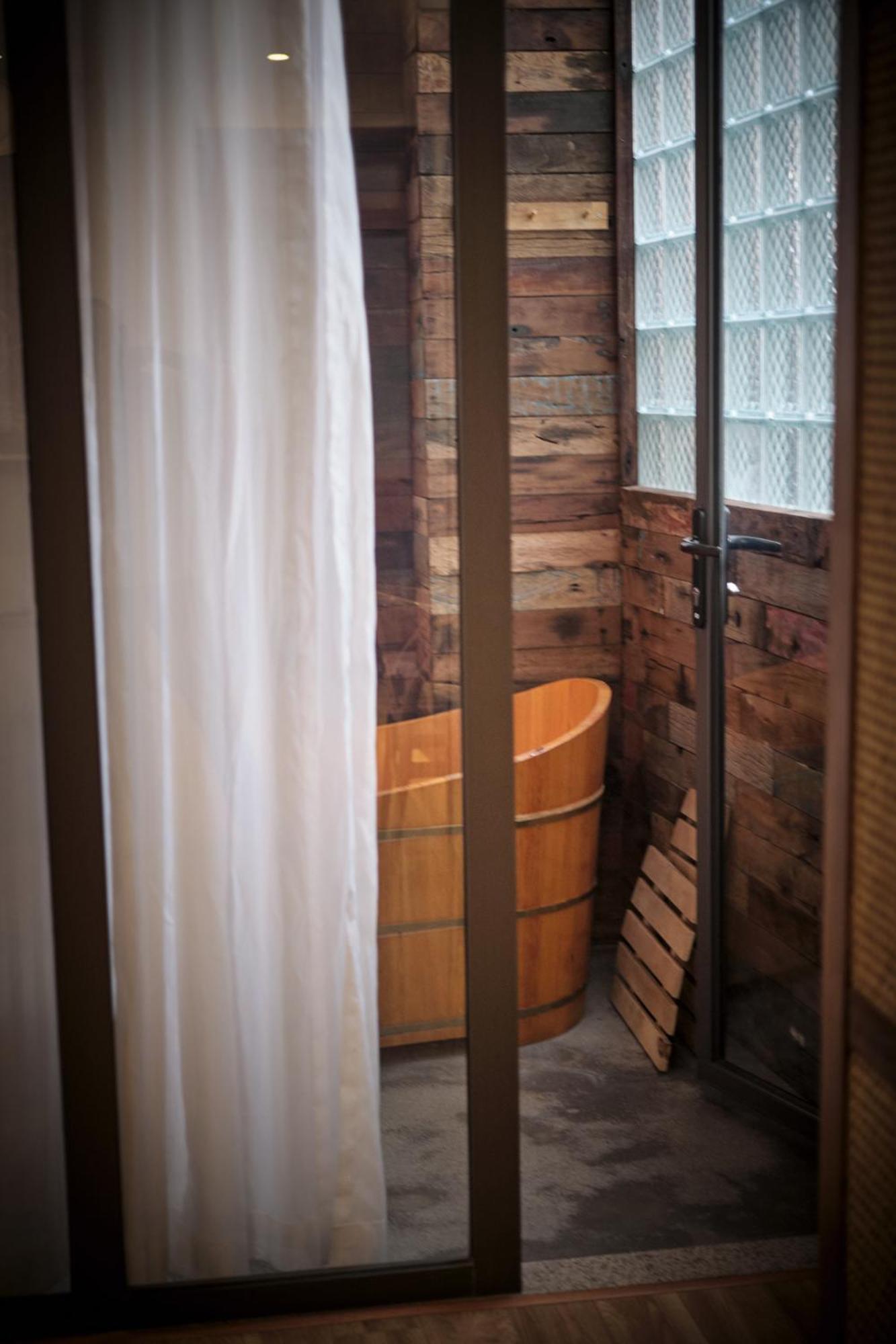 The Gallery Homestay - By Pegasy Group Hanoi Zewnętrze zdjęcie