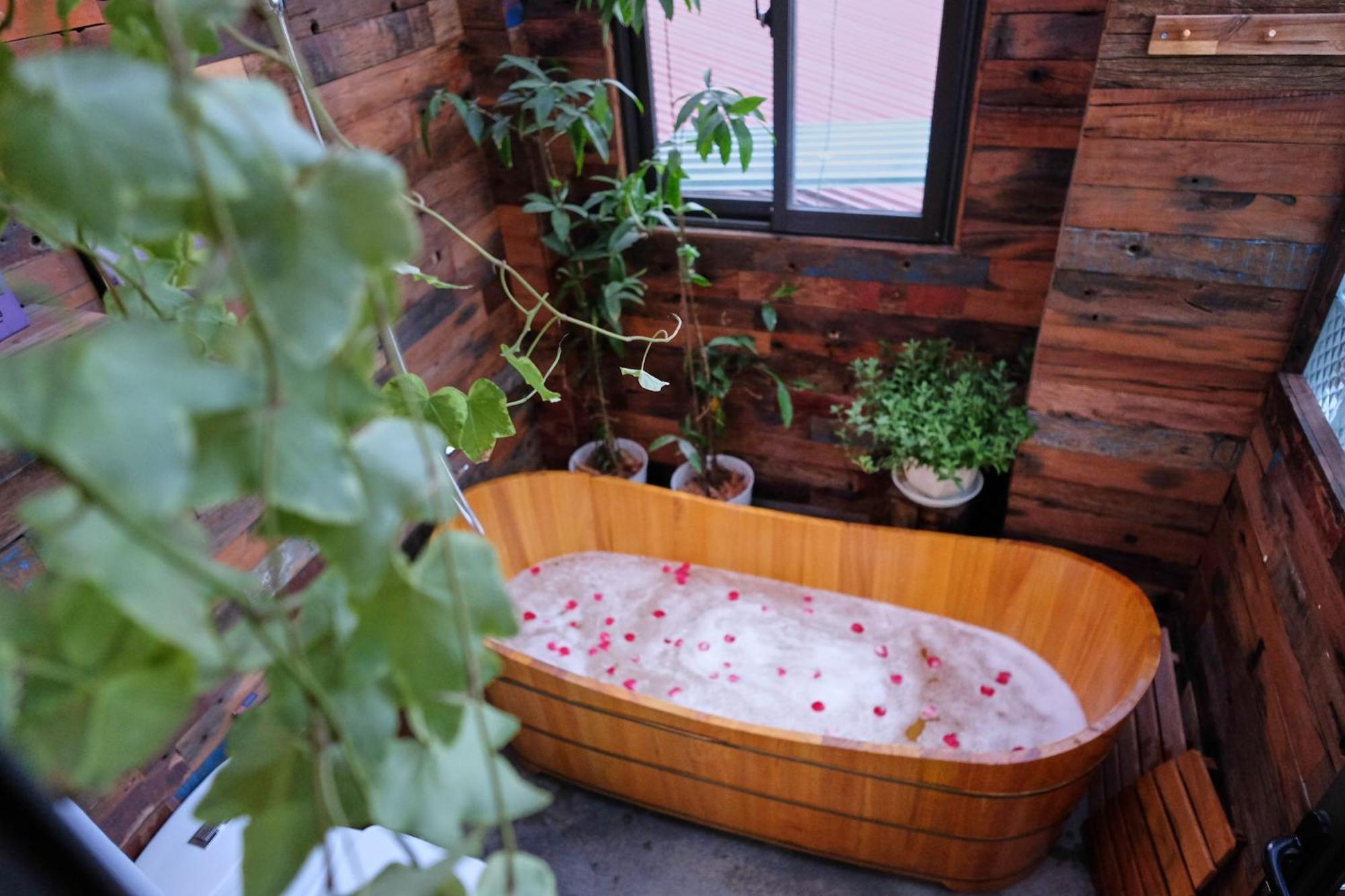 The Gallery Homestay - By Pegasy Group Hanoi Zewnętrze zdjęcie